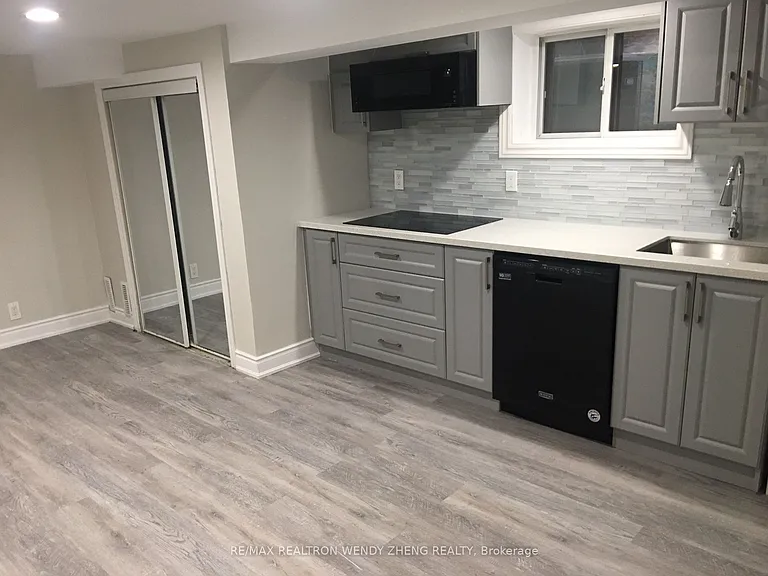 108 Jones Ave #LOWER — Photo 2