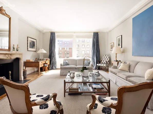 930 Park Avenue 7S image 1 of 11