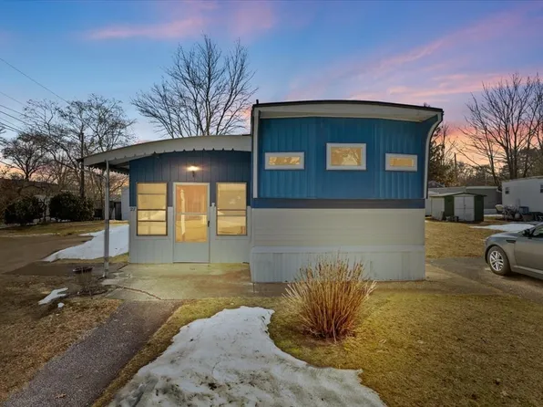 157 Mansfield Ave #27, Norton, MA 02766