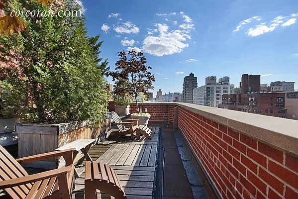 Sold by Corcoran | media 5