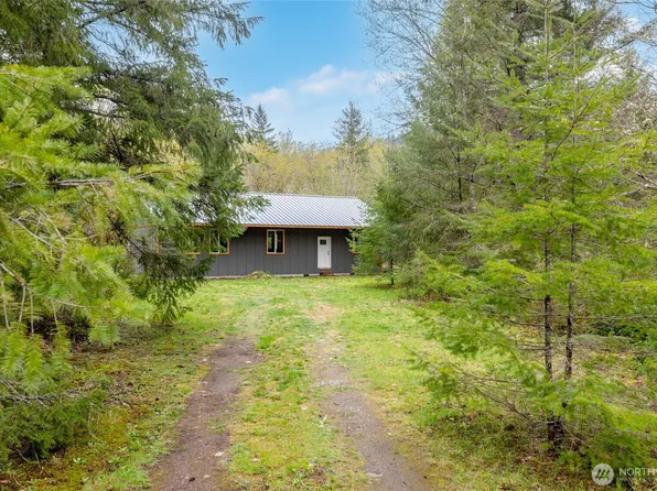 8289 Lekcin Lane, Concrete, WA 98237