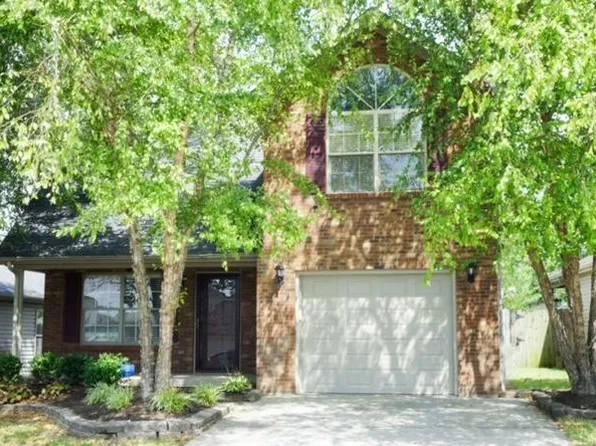 211 Christopher Dr, Nicholasville, KY 40356