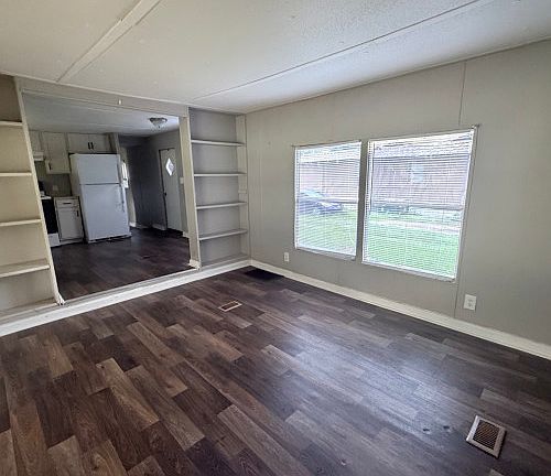 2nd image of 116 Futch Ln