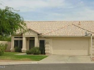 1231 N Meadows Dr, Chandler, AZ 85224