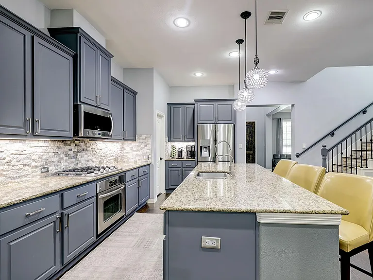 1735 Sylvia Springs Ln — Photo 8