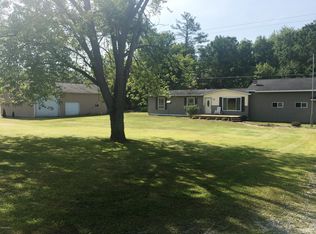 1091 W Chippewa River Rd, Midland, MI 48640