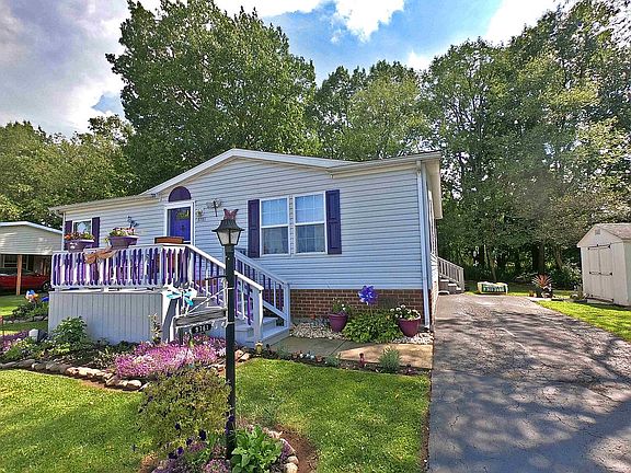 3rd image of 9871 Limehouse Dr