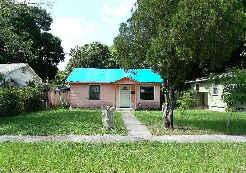 1st image of 2450 15th Ave N