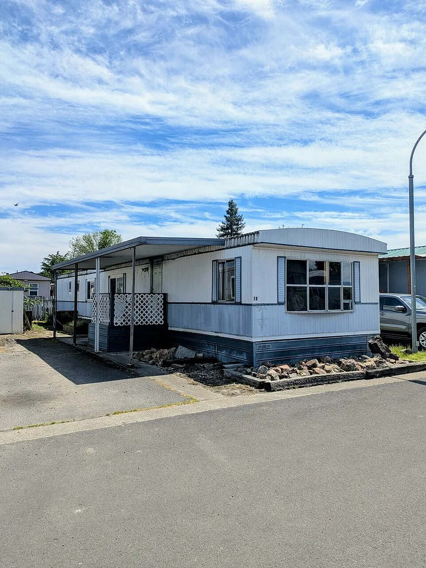 2622 Falcon St Space 78 photo 1