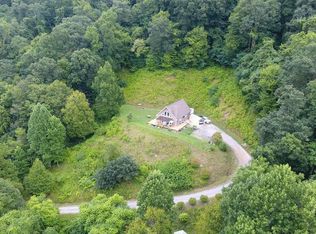439 Walela Hill Rd, Whittier, NC 28789