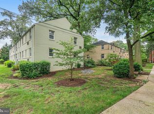 105 N George Mason Dr APT 2, Arlington, VA 22203
