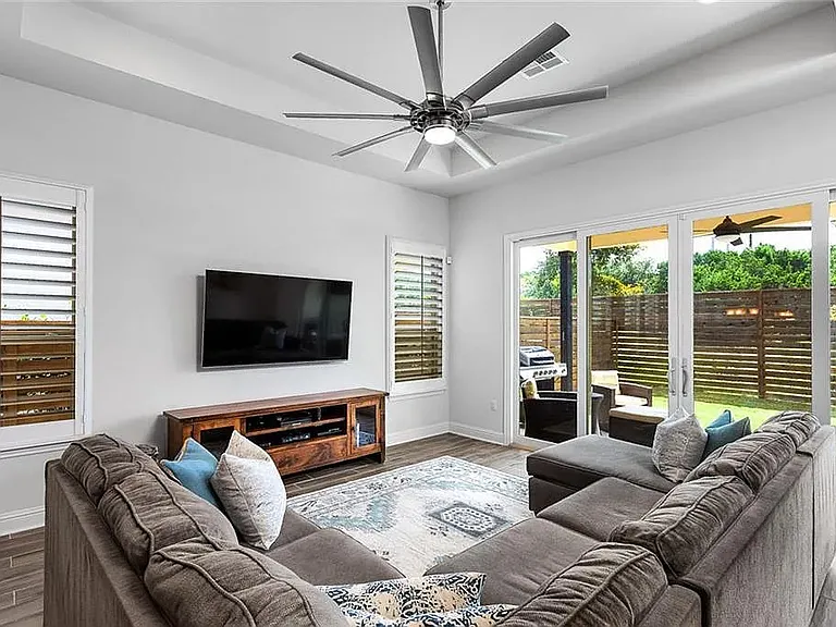 10709 Twisted Elm Dr — Photo 6