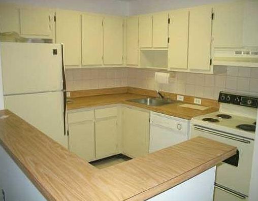 2nd image of 807 NE 199th St APT 108