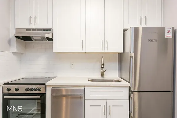 Rented by MNS Marketing | media 25