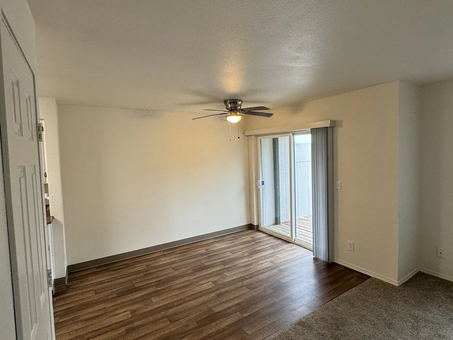 Jefferson Place Apartments — Photo 4