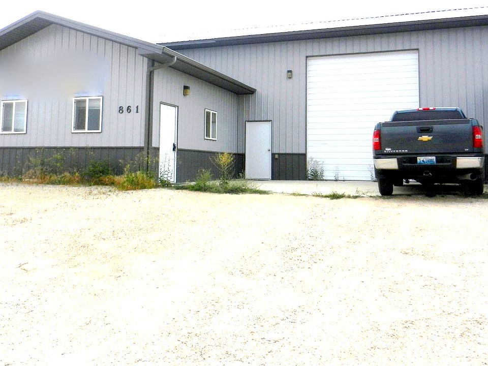 1st image of 861 Frank St