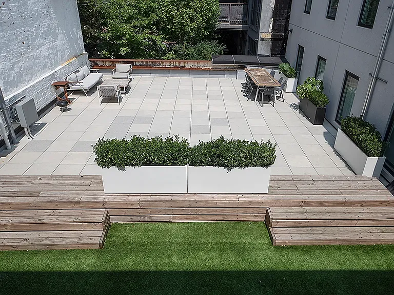 945 Bergen St #502 — Photo 11