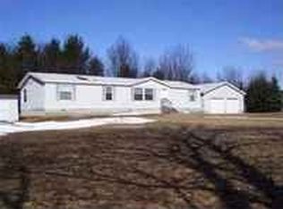 8876 S 27 1/2 Rd, Cadillac, MI 49601