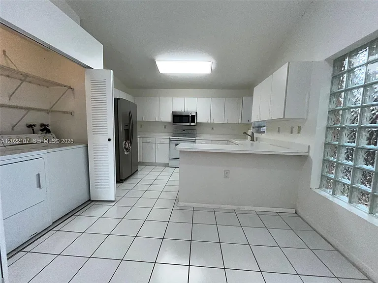 21565 SW 87th Ct #0 — Photo 8