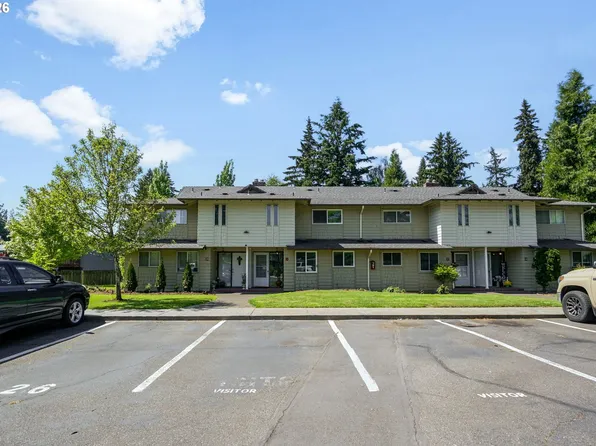 13600 NE 18th St APT 26, Vancouver, WA 98684