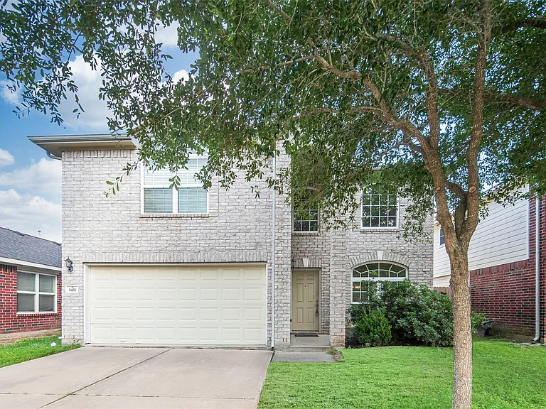 1431 Orchid Dr — Photo 2