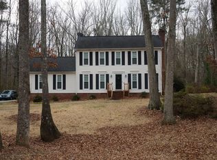 102 Runnymeade Ct, Greenwood, SC 29649