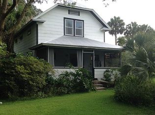 13941 Donovan Ln, Grand Island, FL 32735