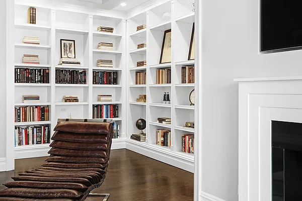 Sold by Compass | media 2