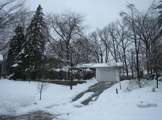 943 Lennox St, Ann Arbor, MI 48103