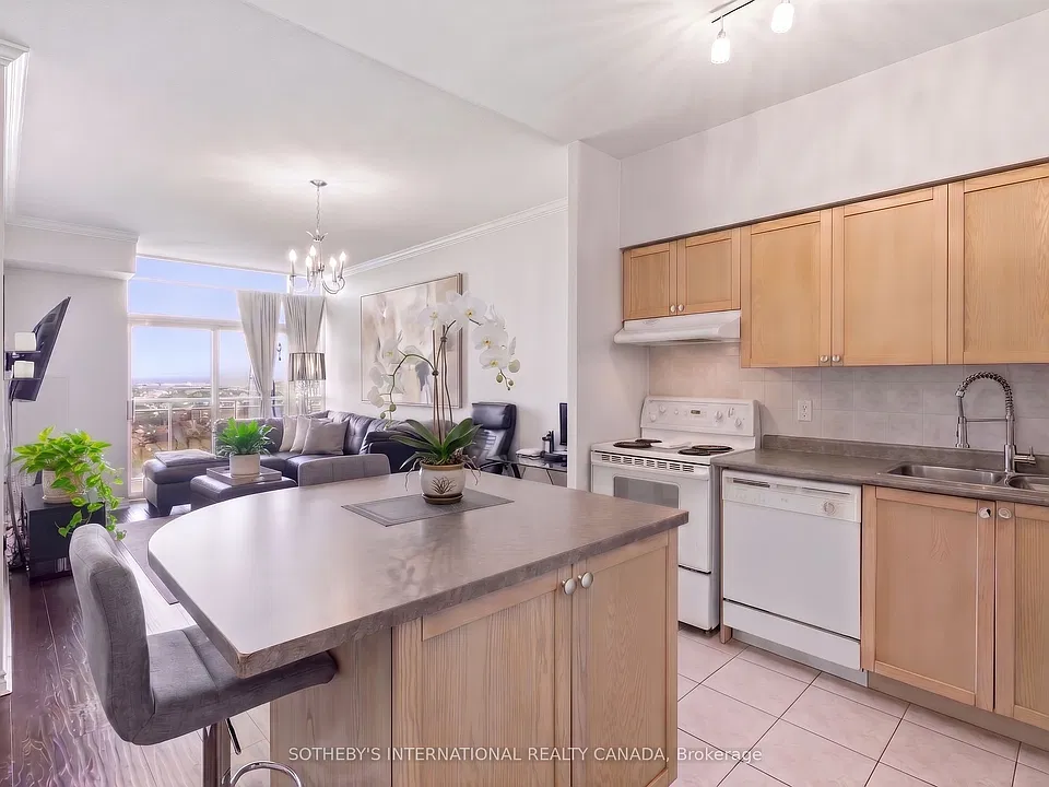 55 Strathaven Dr #2112