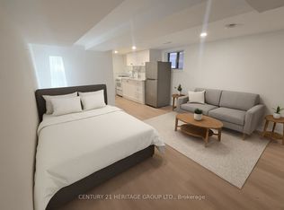 217 Kingston Rd #BASEMENT, Toronto, ON M4L 1T5