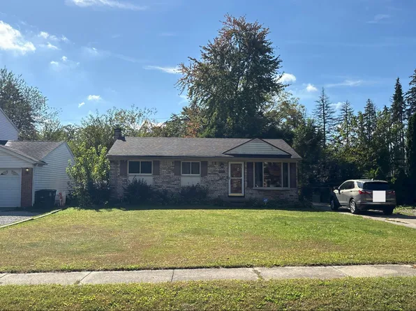 24965 Crisler St, Taylor, MI 48180