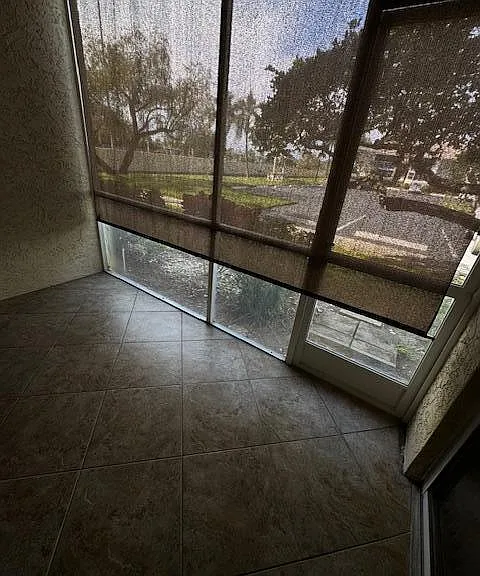 1536 SE Royal Green Cir #104 — Photo 17