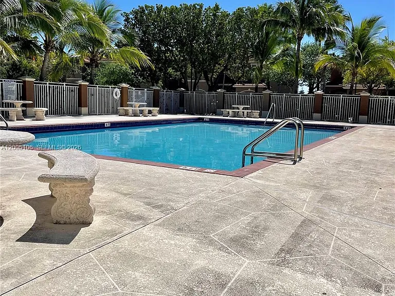 21477 SW 85th Psge #21477 — Photo 22