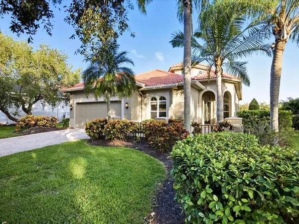 9773 Sago Point Dr, Seminole, FL 33777