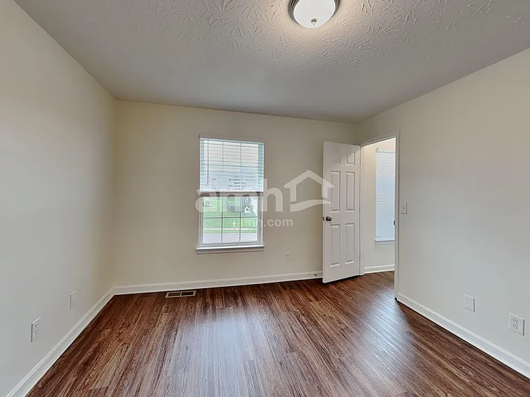 9302 Hardwicke Ln — Photo 15