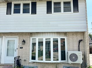 6545 W Addison St APT Q, Chicago, IL 60634