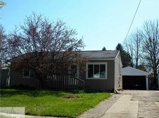 833 Brookdale St, Mason, MI