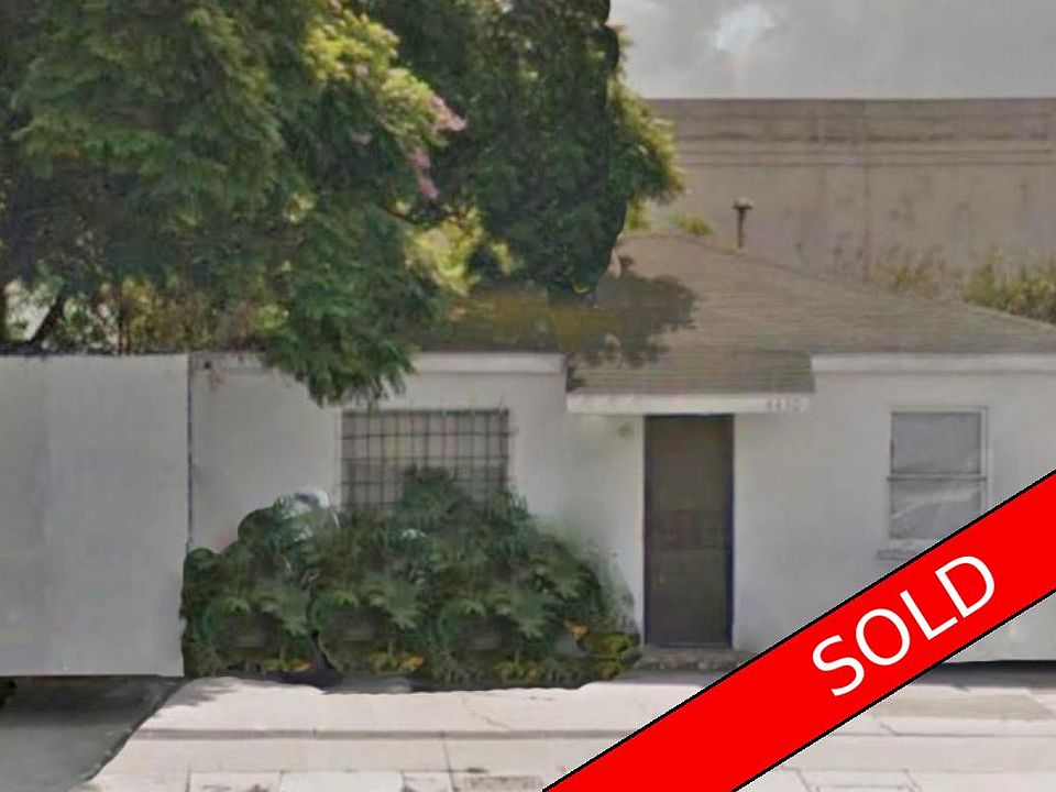 2nd image of 4430 Marine Ave