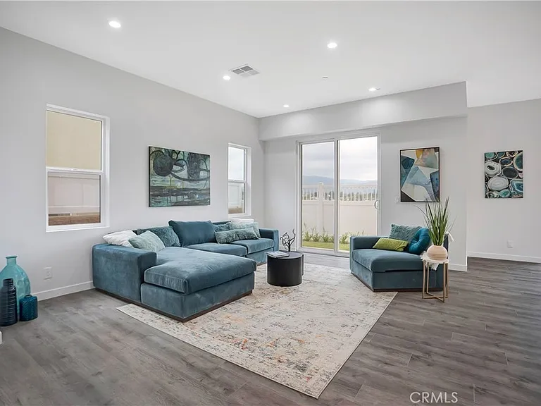 12511 Haleh Ln — Photo 22