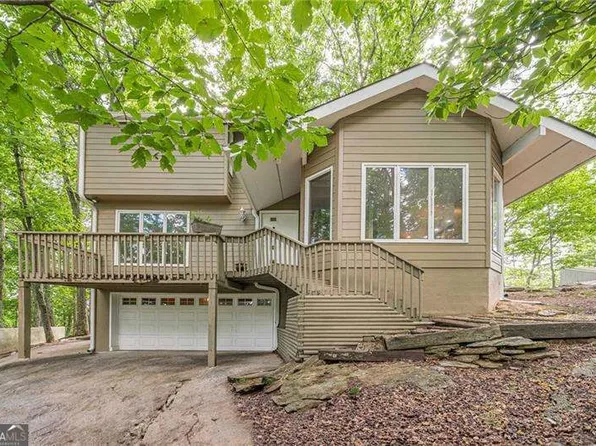 834 Lake Arrowhead Dr, Waleska, GA 30183