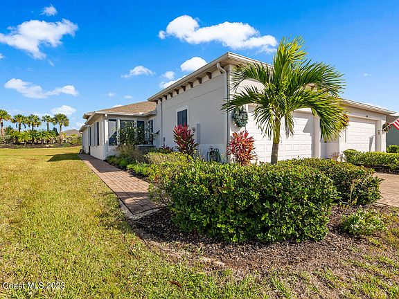 2nd image of 2590 Treasure Cay Ln