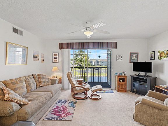 3rd image of 8861 Chandler Dr. #F