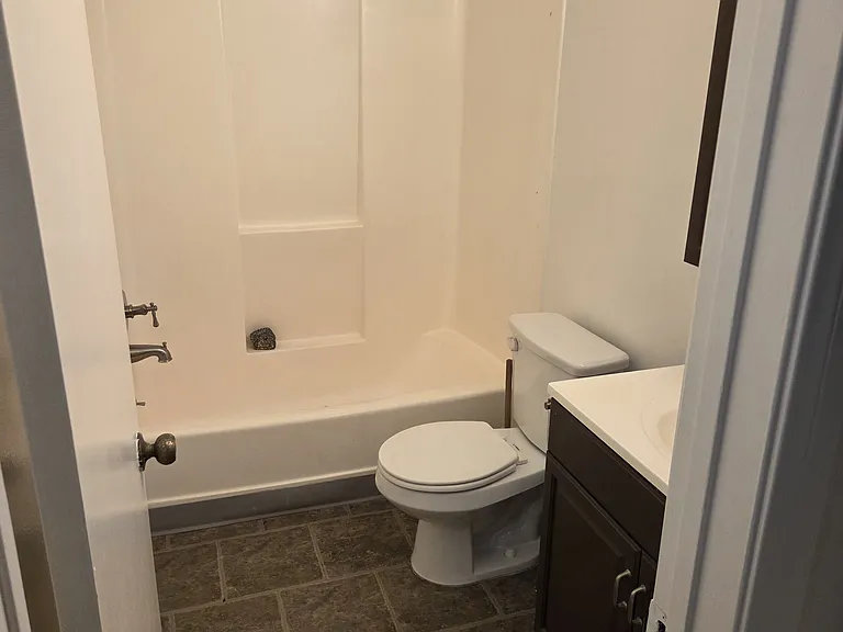 520B W Knoll Dr #520B — Photo 11