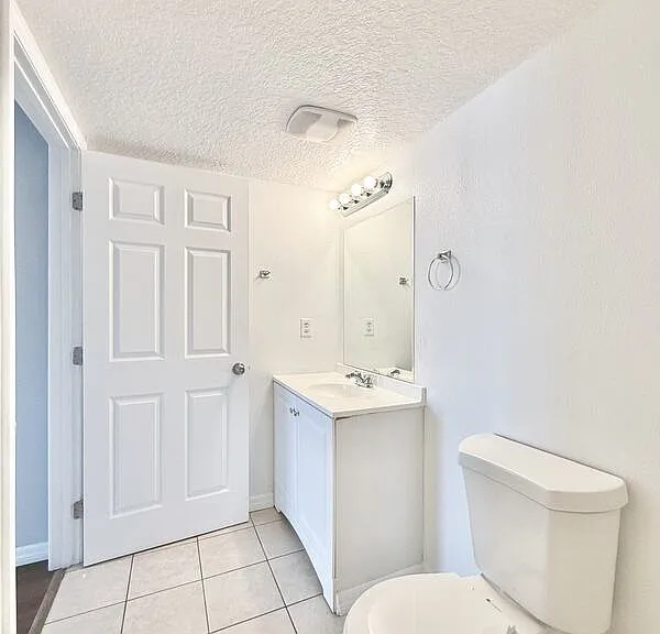 425 F St #2 — Photo 33