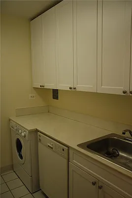 Rented by Lucien Perry | media 30