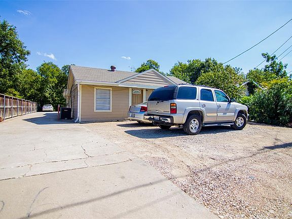 2nd image of 2326 SE 14th St