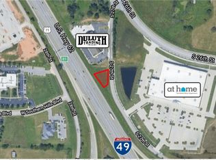 1208 W Pleasant Grove Rd, Rogers, AR 72758