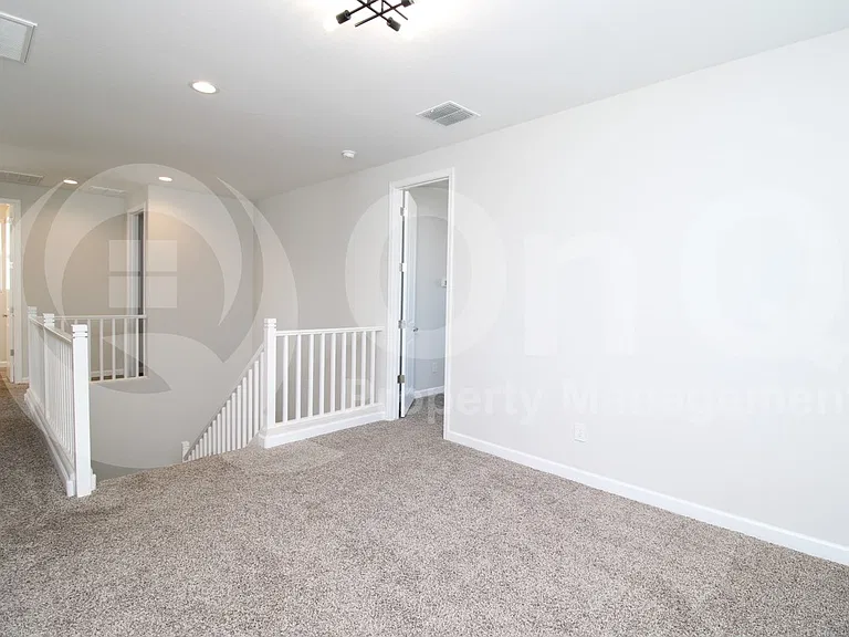 2042 E Dry Wood Rd — Photo 11