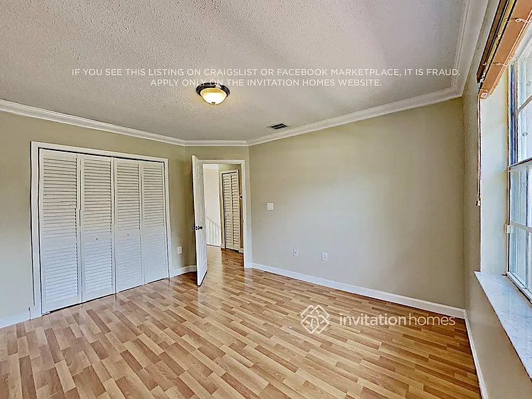 15250 SW 51st St — Photo 17
